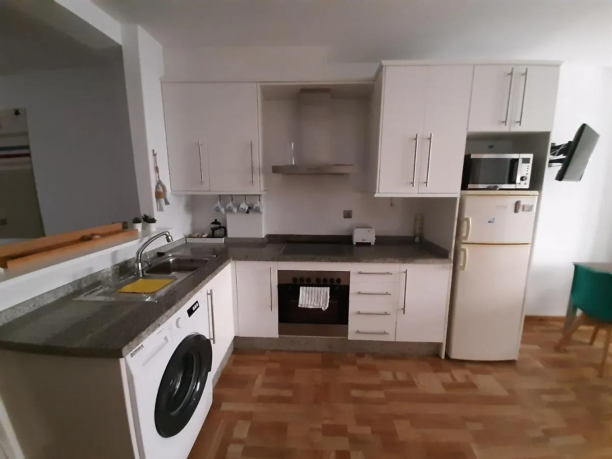 Apartamento Acogedor Bajo a 30 metros de la Playa La Cala Del Moral
