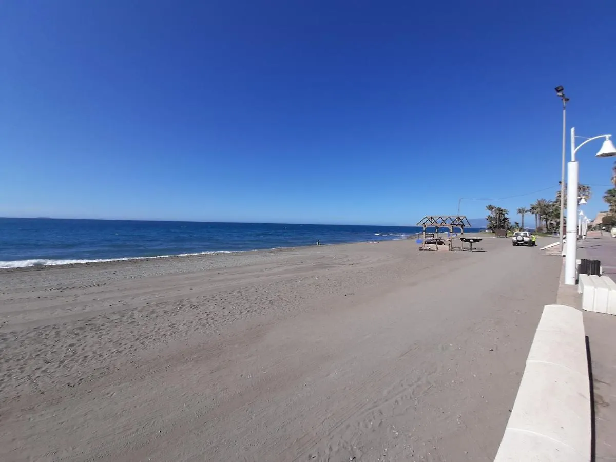 Acogedor Bajo A 30 Metros De La Playa Apartment La Cala Del Moral Spain